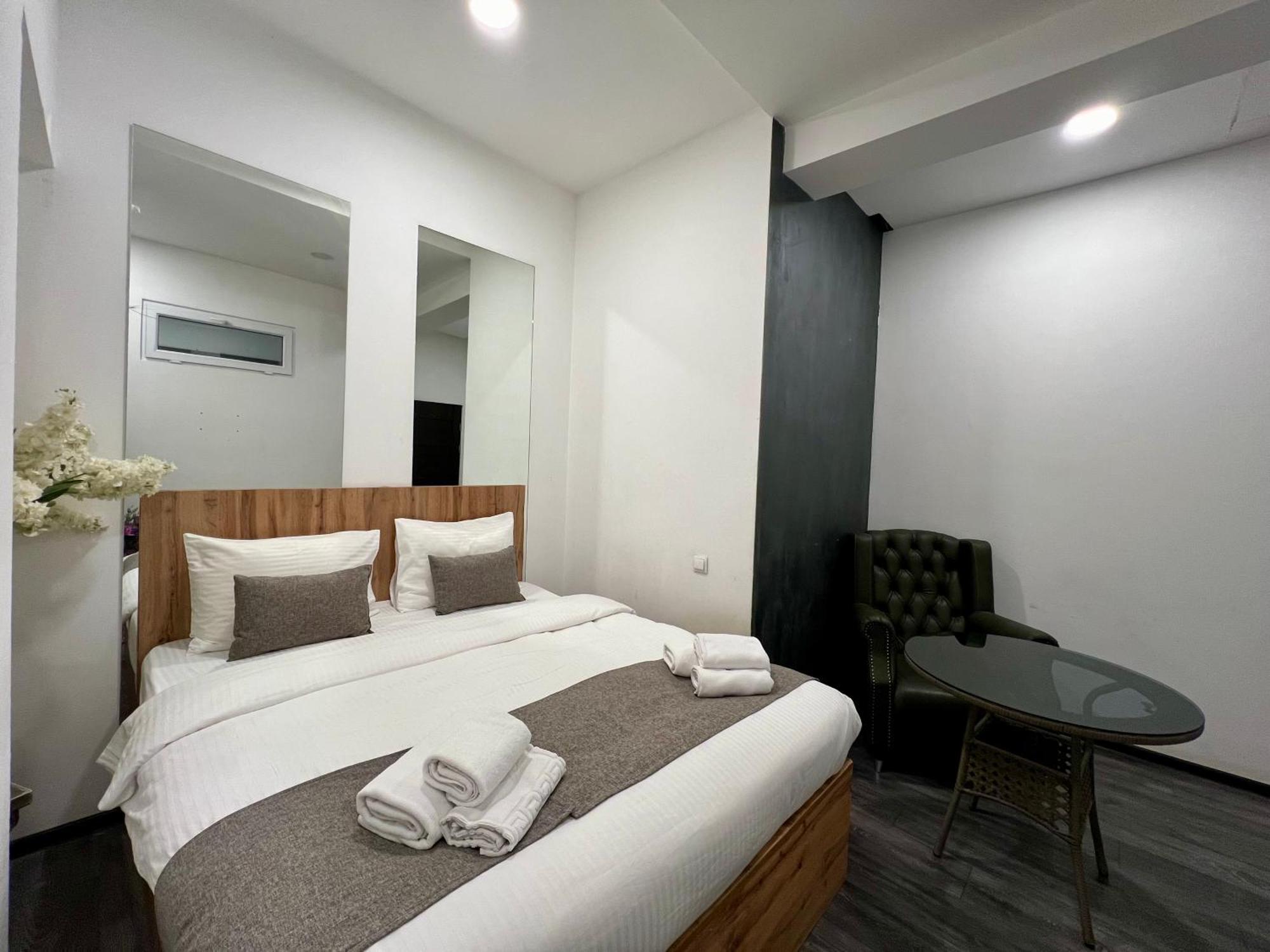 Yvn Tumanyan Apart-Hotel Erivan Exterior foto